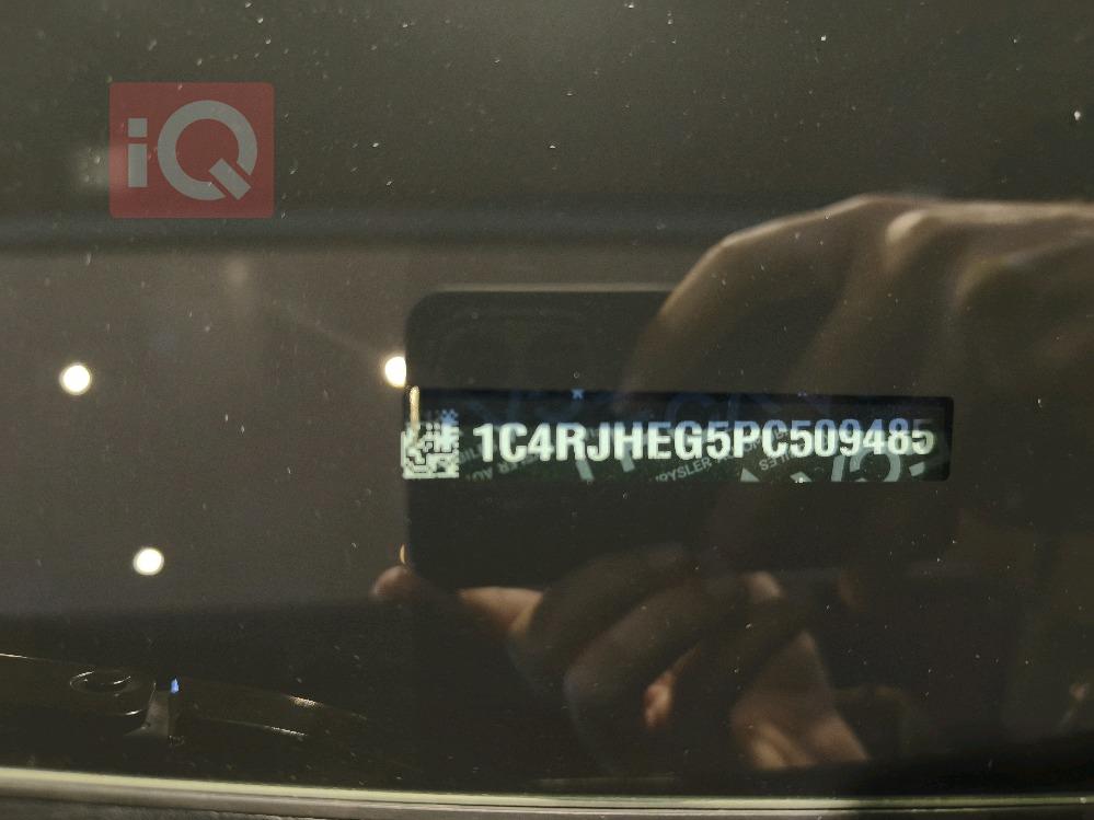 جيب جراند شيروكي